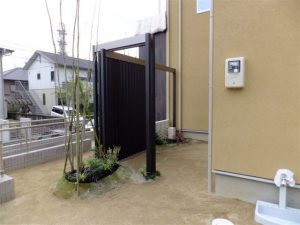 タカショー　エバースクリーン　特注引地使用　アオダモ　ＬＥＤライト　スルーブロック