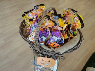 ハロウィンパーティ　お子様　お菓子　子供　プレゼント