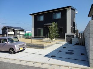 田川市　新築外構　モダン　モノトーン　施工例　完成