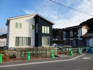 嘉麻市　新築外構　目隠し　ブロック積み　施工中