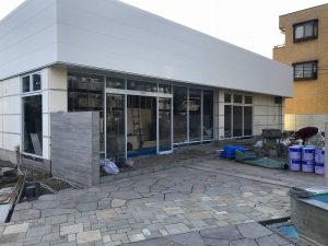 相模原店　店舗玄関